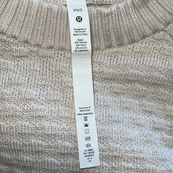 Lululemon Sweater - Picture 4 of 6